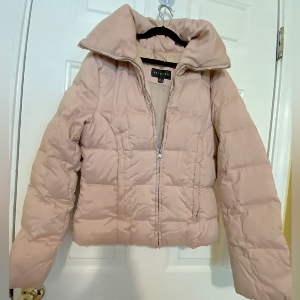Braetan Pink Puffer Jacket size s zipper closure enclosed hat in collar